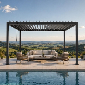 Hliníková bioklimatická pergola s lamelami 4 x 4 M